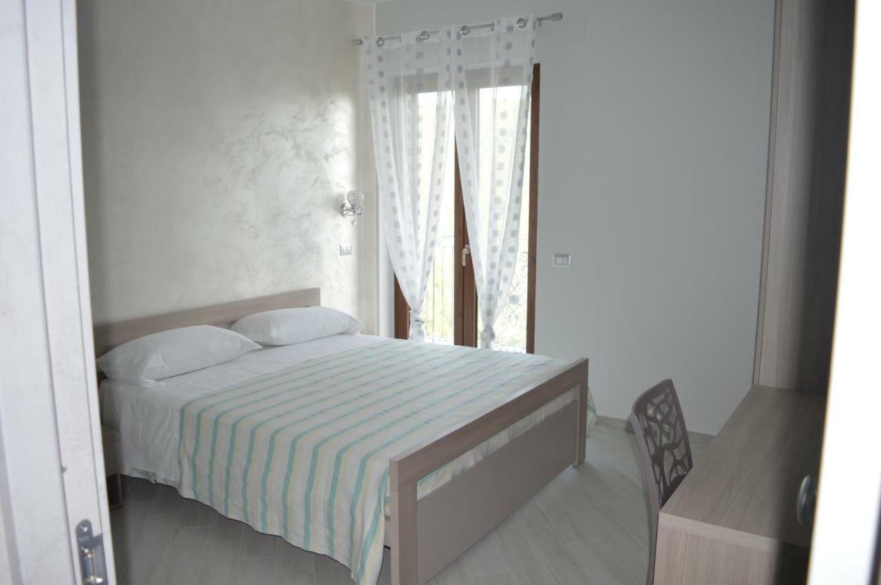 Sotto Il Cielo Del Cilento Hotel Ostigliano Buitenkant foto